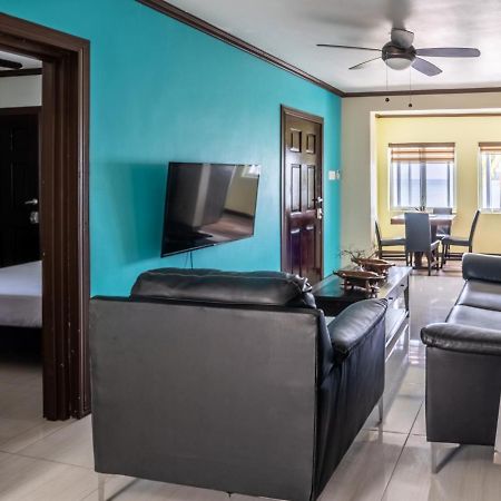 Inn The Town Port Antonio Esterno foto