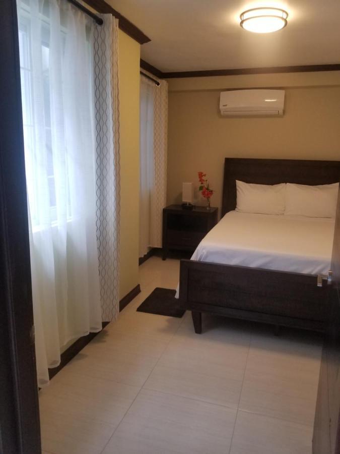 Inn The Town Port Antonio Esterno foto